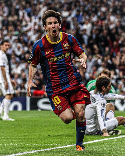 messi 2011 pictures.